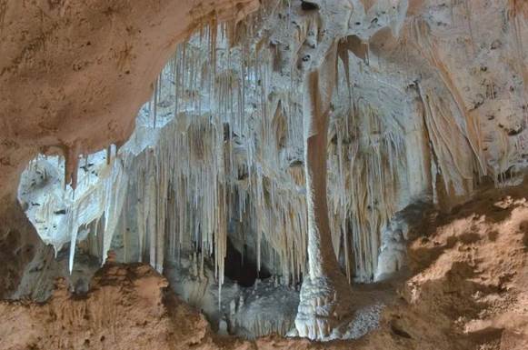 пещеры сталактиты и сталагмиты